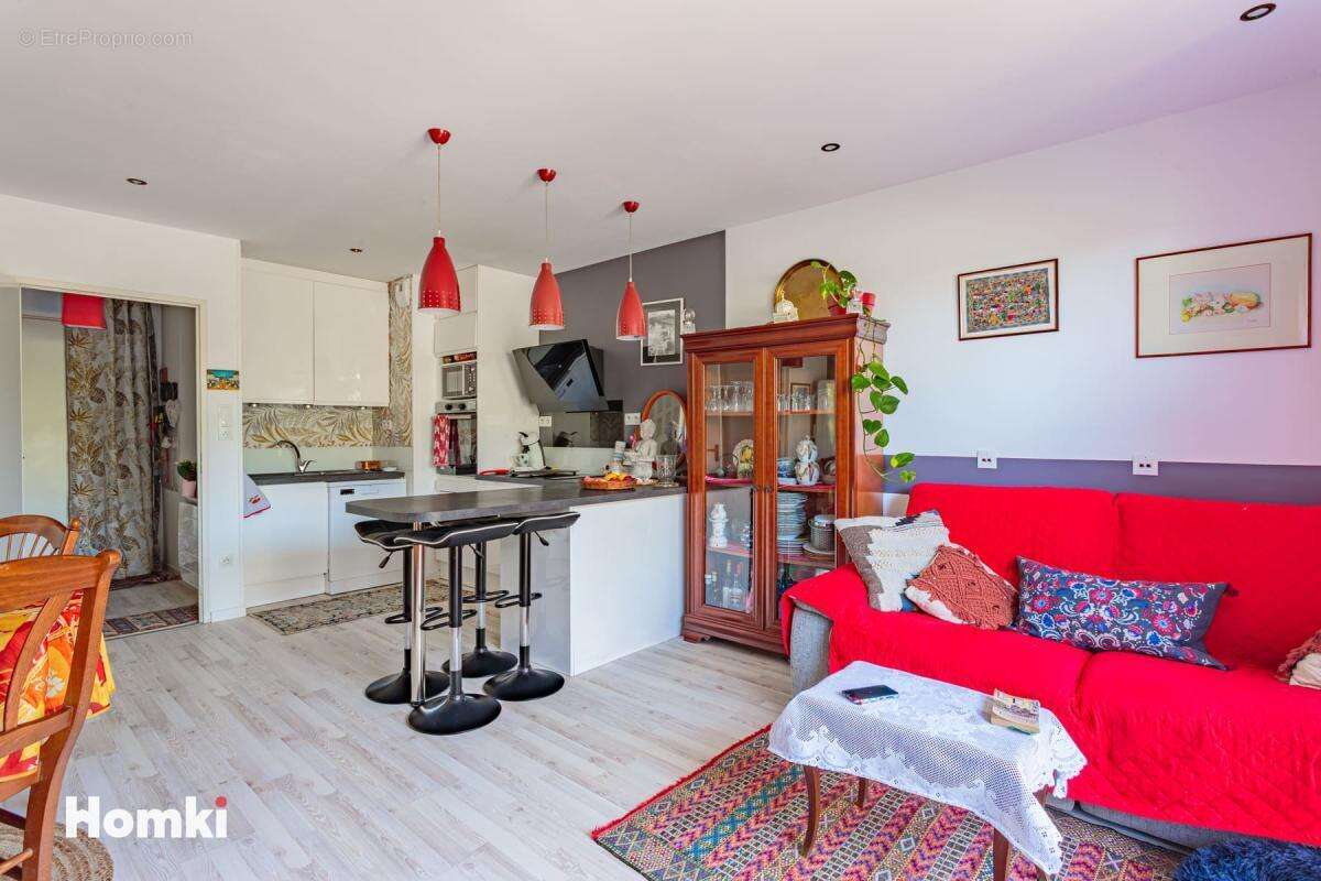Appartement et jardinet T3 de 61 m2 à Lahonce 64990 - photo 2