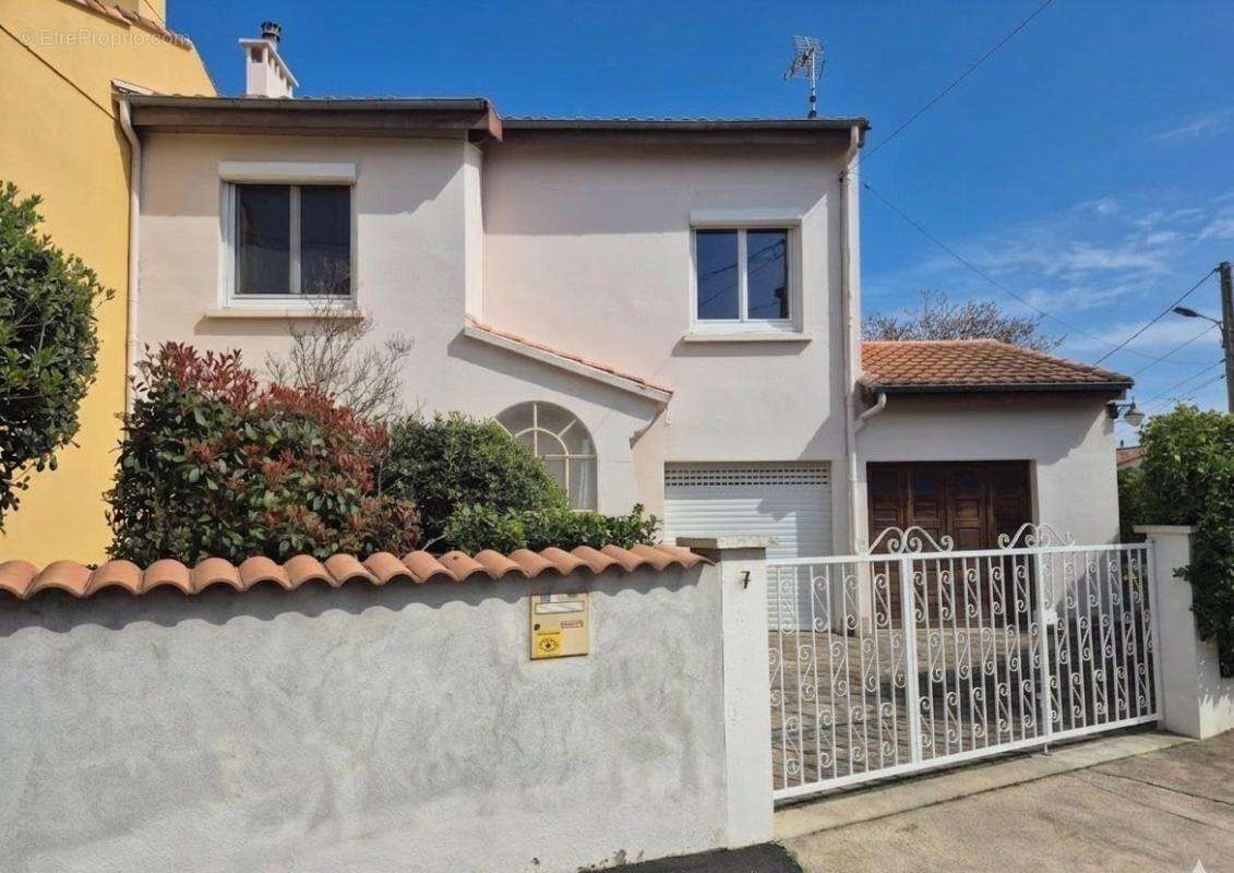 Maison à BEZIERS