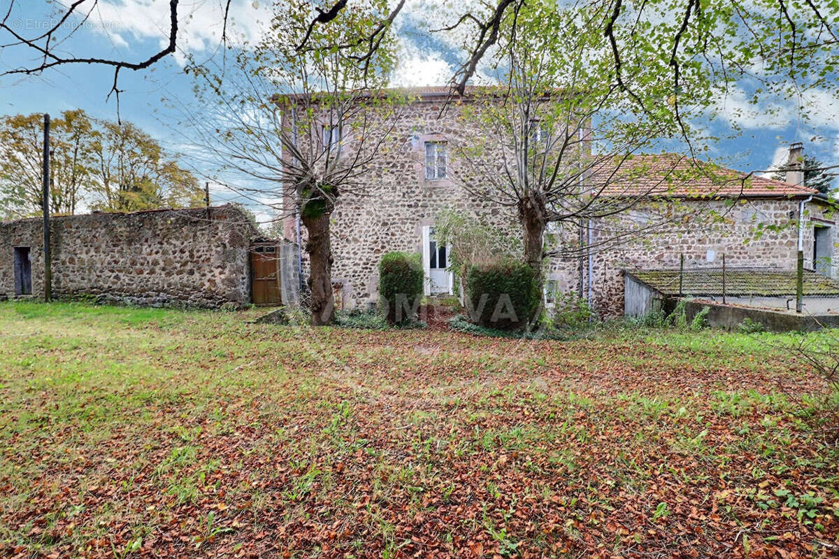 Maison à RAUCOULES