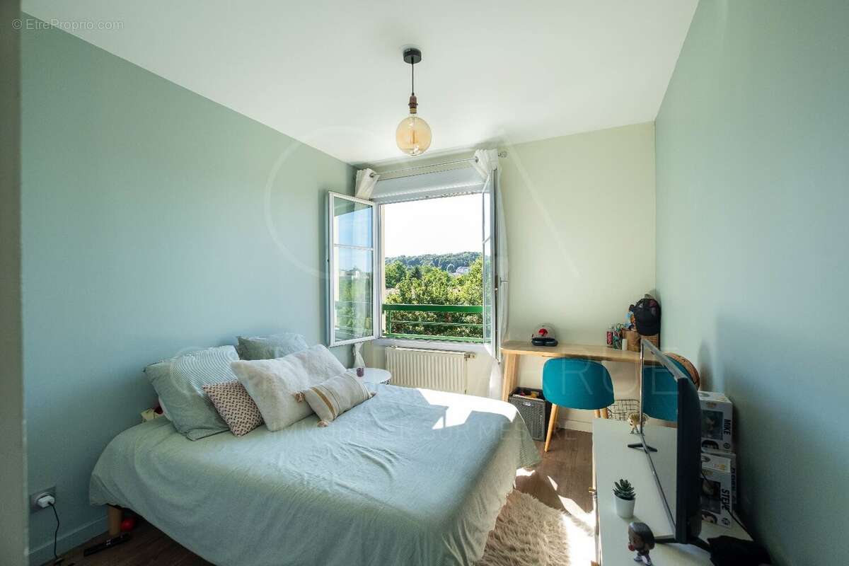 Appartement à TASSIN-LA-DEMI-LUNE