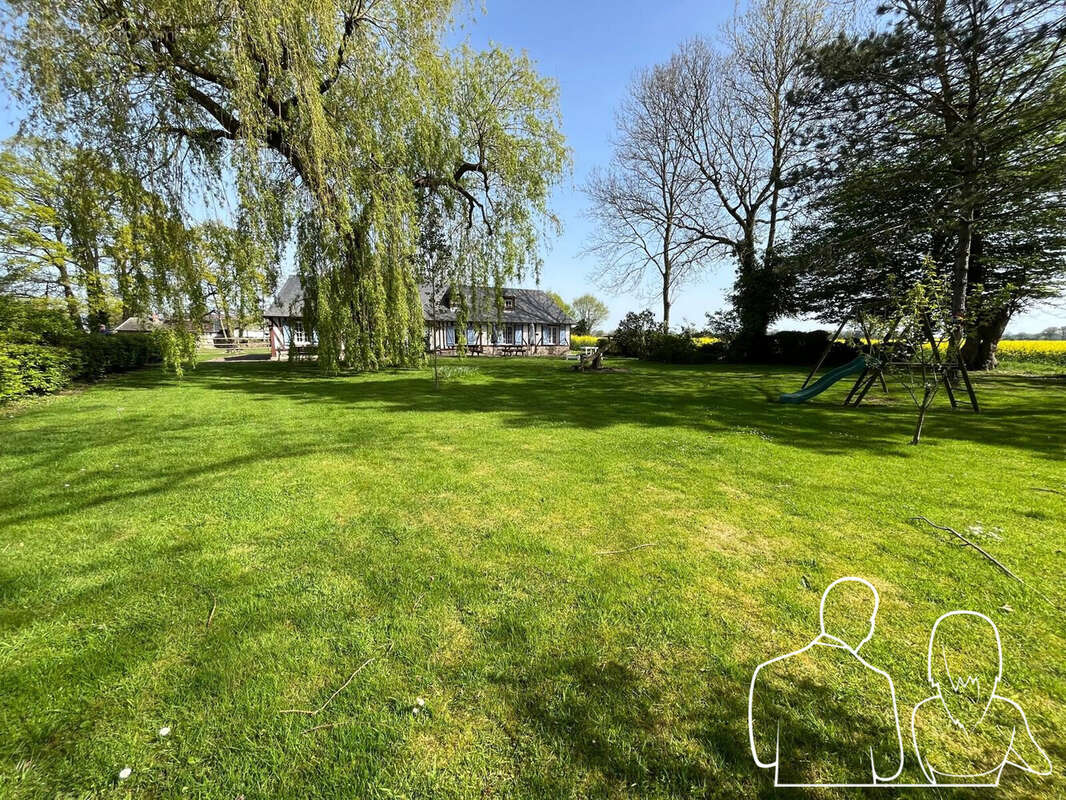 Maison à SAINT-ETIENNE-L'ALLIER