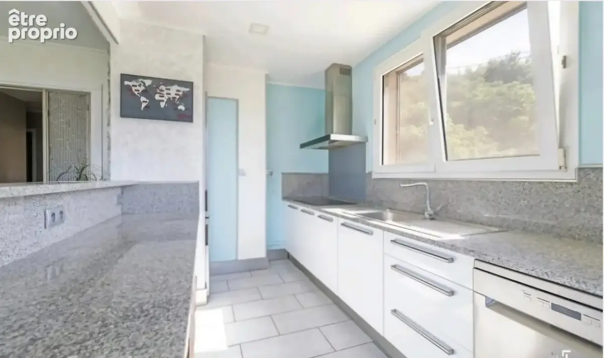 Appartement 4 pièces 77 m² à vendre à Marseille-11e (13011) - photo 4