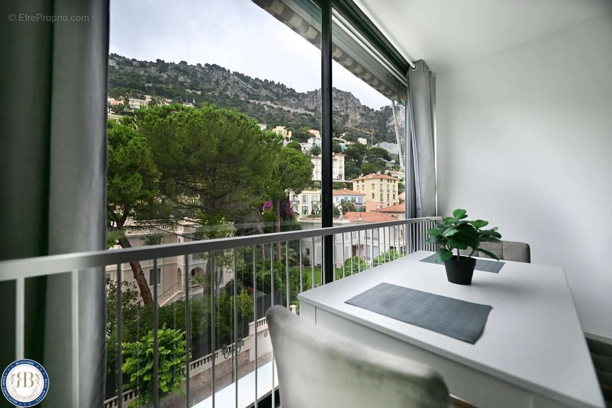 Appartement à BEAULIEU-SUR-MER