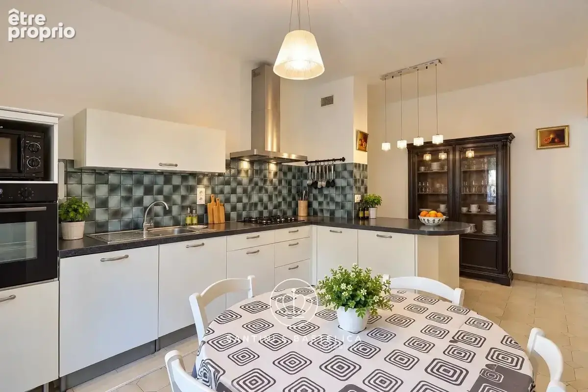 Appartement F4 à vendre à rénover - Ajaccio Sanguinaires - photo 3