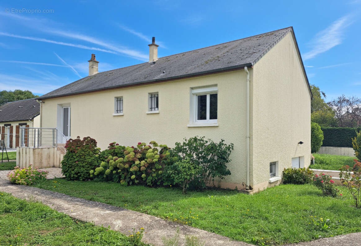 Maison à CHATELLERAULT