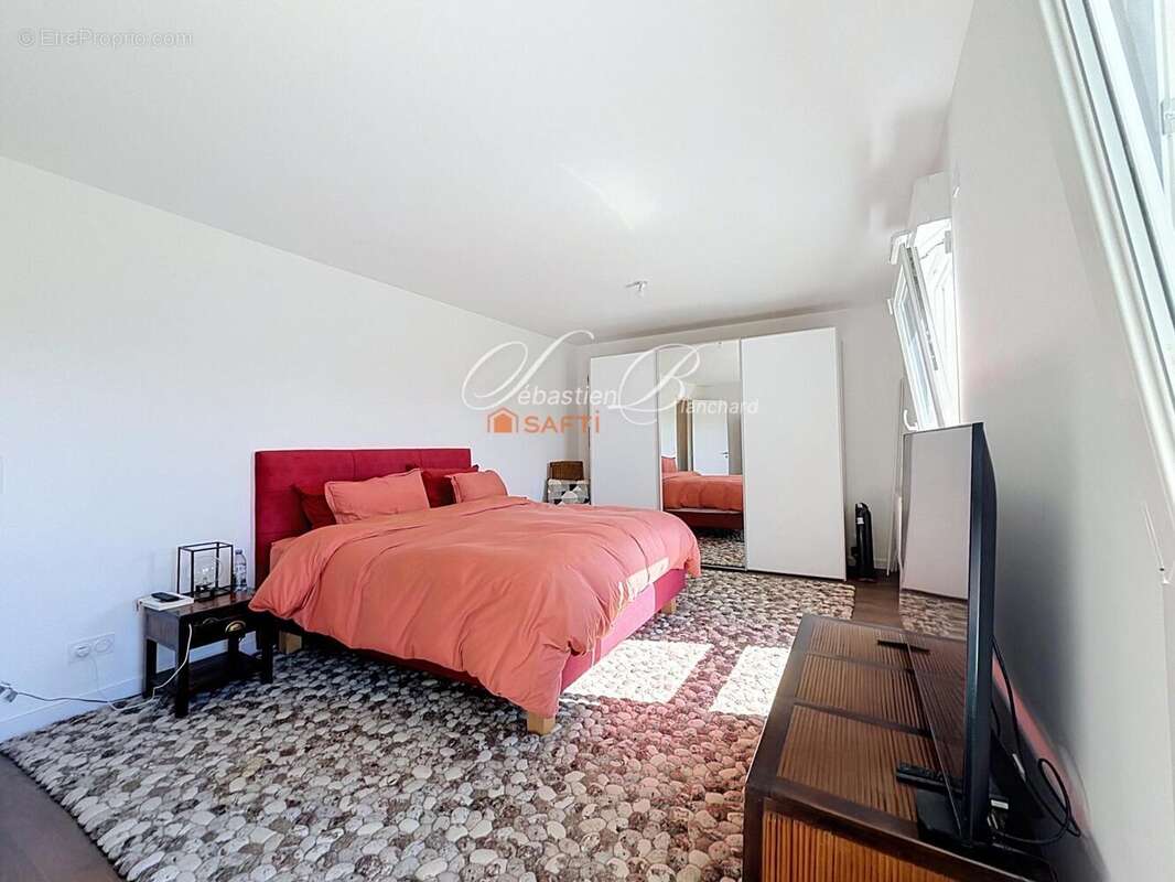 Appartement 82 m² à Rumilly  - photo 6
