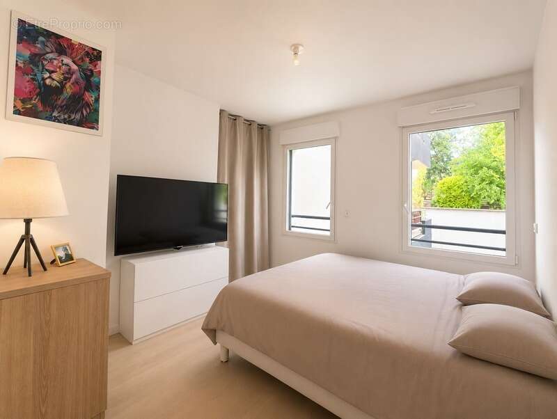 Appartement à ISSY-LES-MOULINEAUX