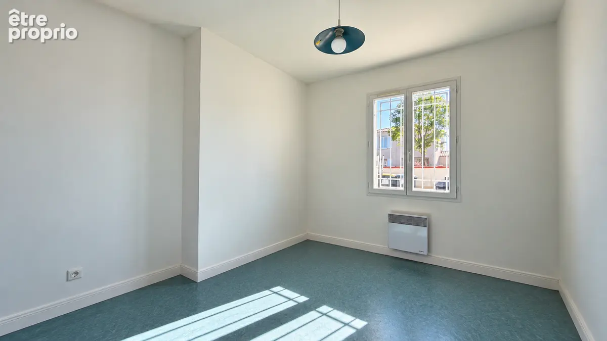 Maison 112 m² plain-pied 4 chambres garage jardin - photo 9