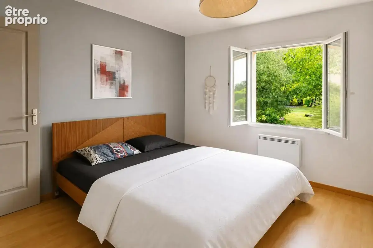 Maison de 4 pièces de 98m² à Authon-Ébéon - photo 4