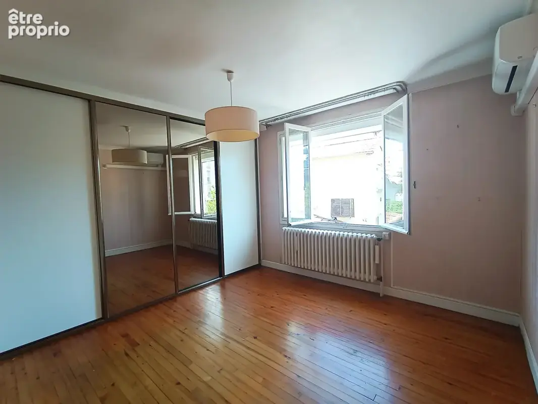 Maison individuelle à étage, 3 chambres, jardin, garage quartier calme - photo 5