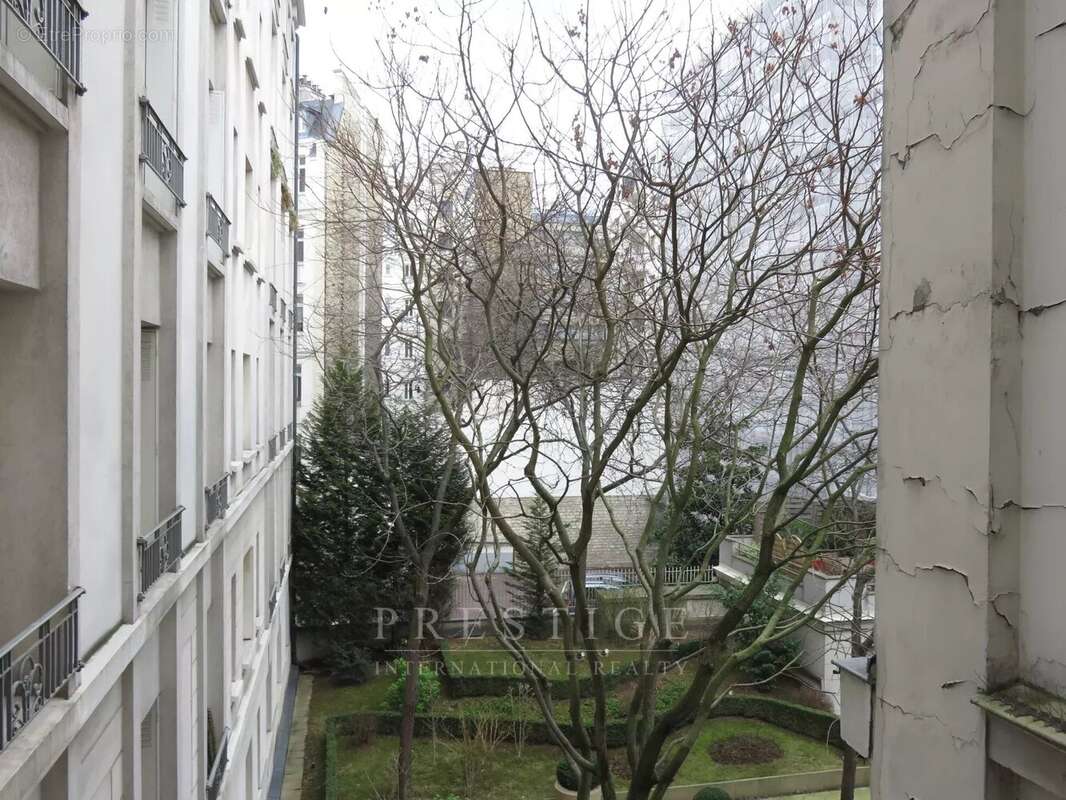 Paris 16ième, 4  pièces, caves et parking - photo 25