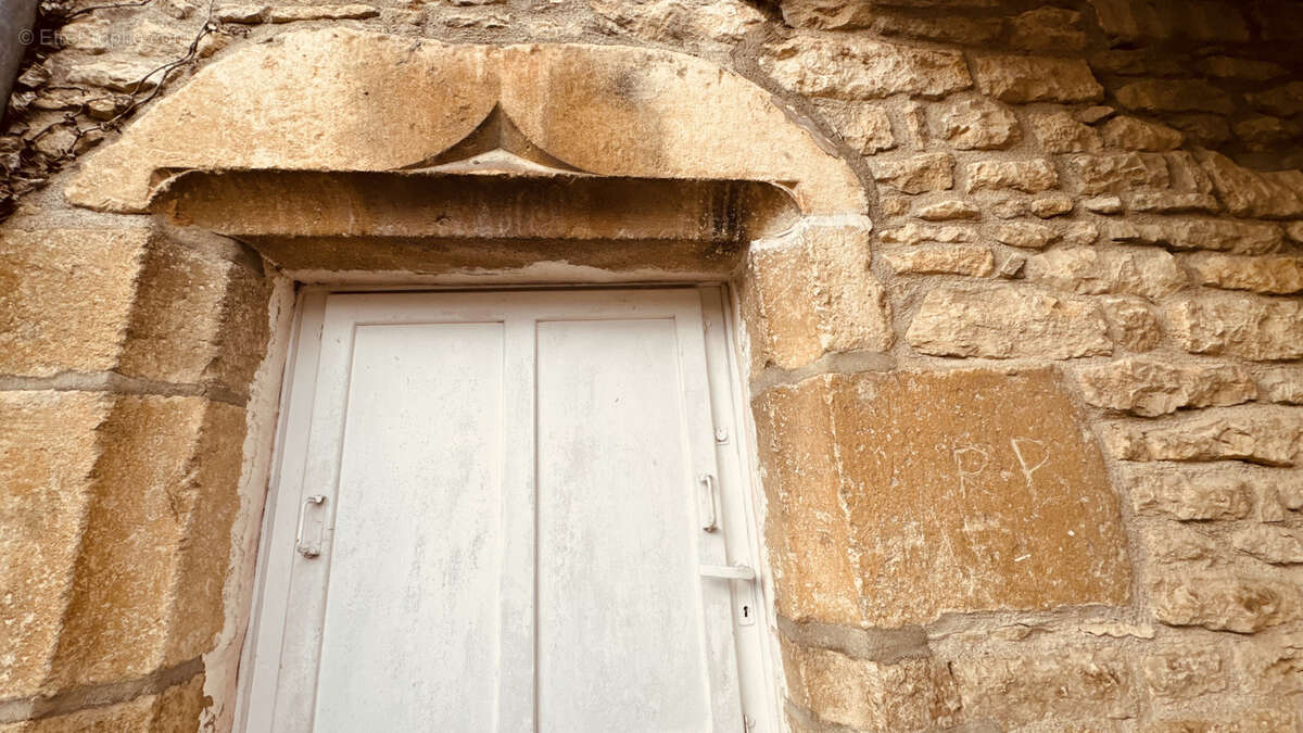Maison en pierres apparentes située dans la vallée du Serein à MASSANGIS 165 580  €  F.A.I. - photo 9