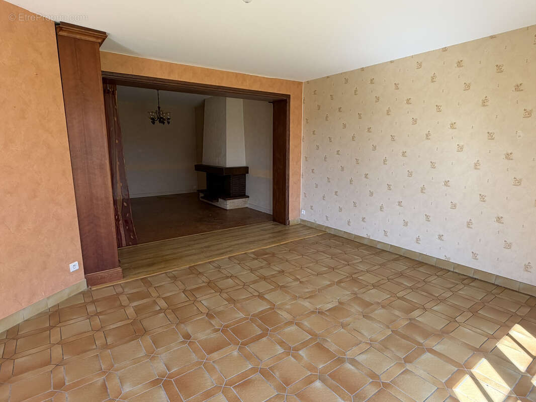 Maison à COURPIERE