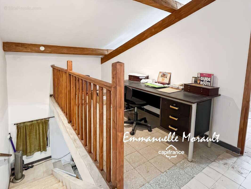 Maison de campagne à rénover 4 pièces BAGNOLS EN FORET (83) - photo 11