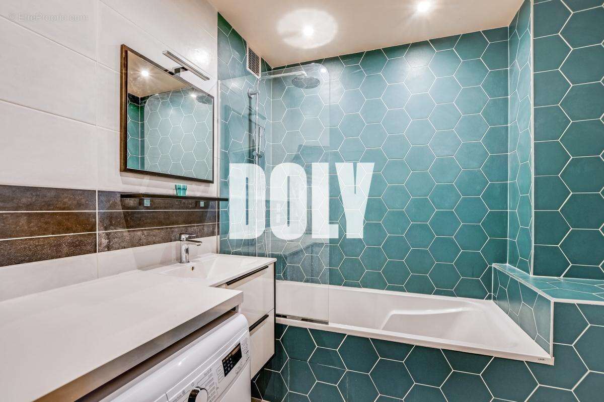 Appartement à PARIS-15E