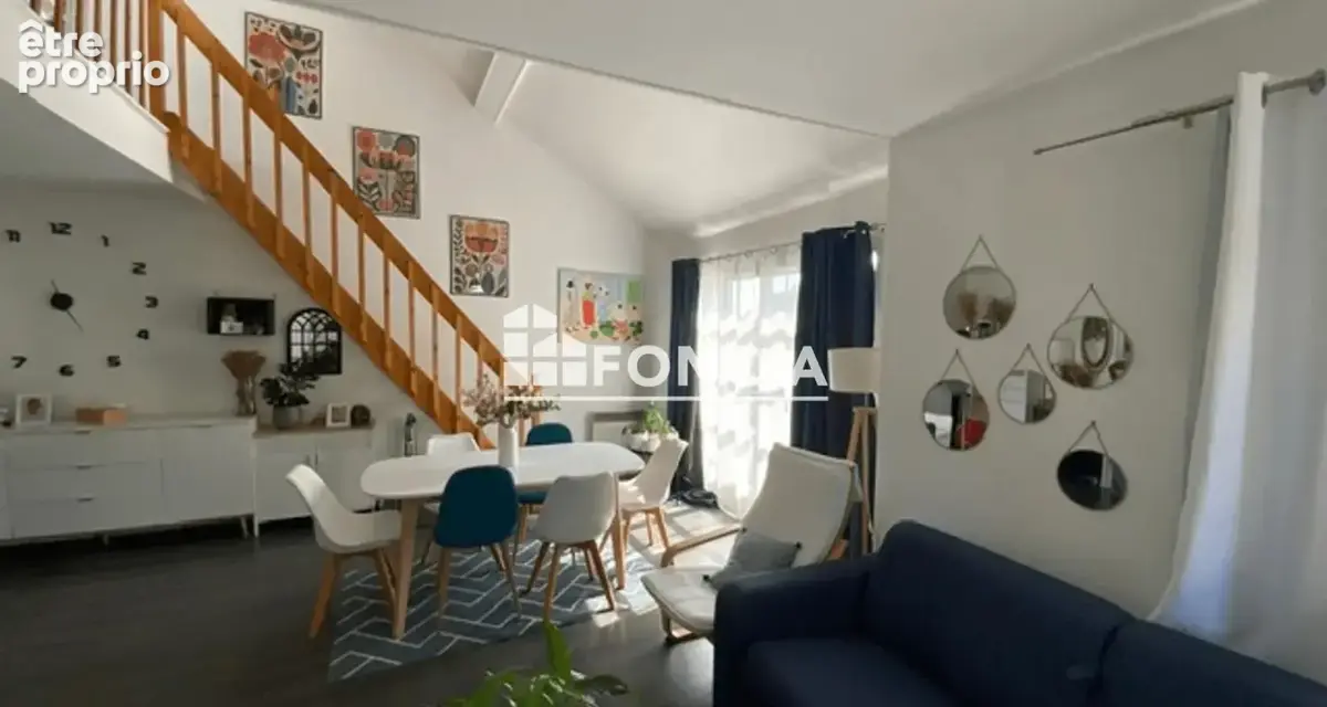 Ezanville centre F3 en duplex vendu occupé comprenant séjour cuisine, chambre salle de bains, mezzanine aménagée en chambre cave - photo 4