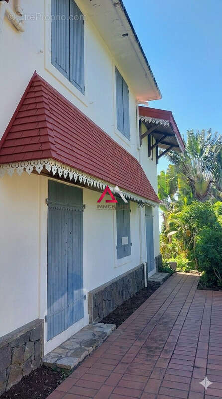 Maison à SAINT-DENIS