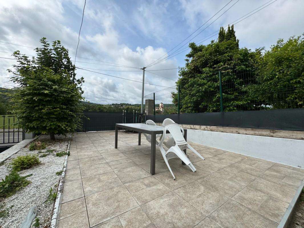 Maison à ROMENY-SUR-MARNE