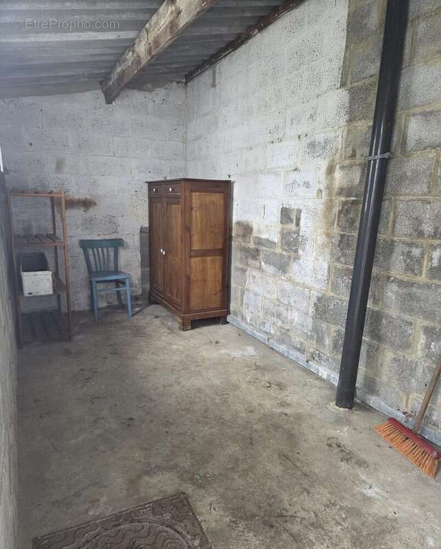 Maison à AULNOYE-AYMERIES