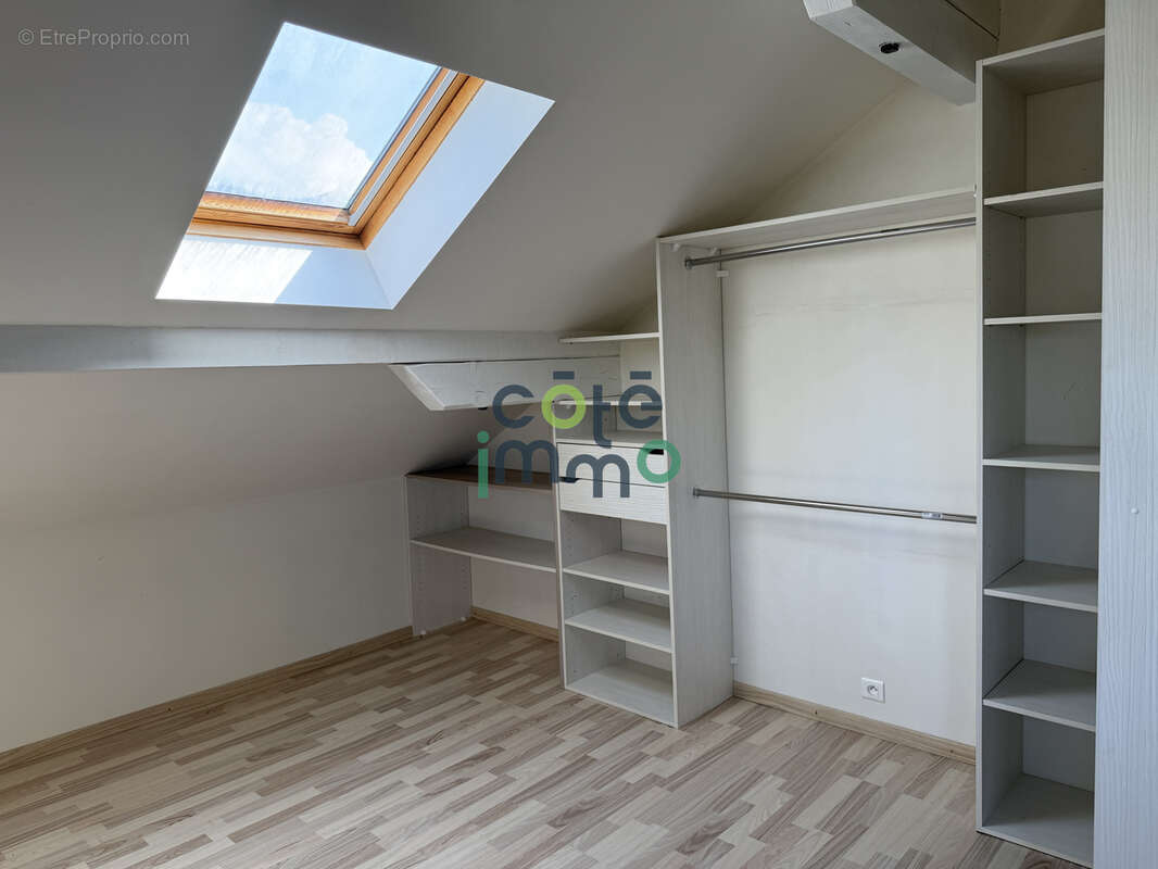 Allinges, a vendre grand appartement t2/3 - photo 6