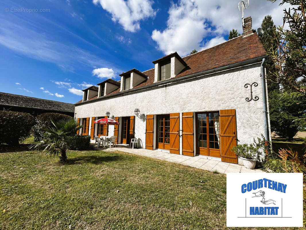 Maison à SAINT-HILAIRE-LES-ANDRESIS