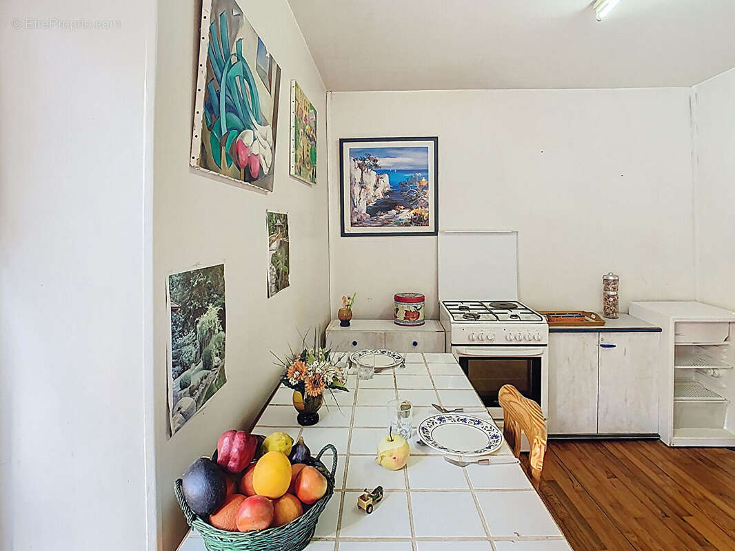 Maison à PONT-DE-VAUX