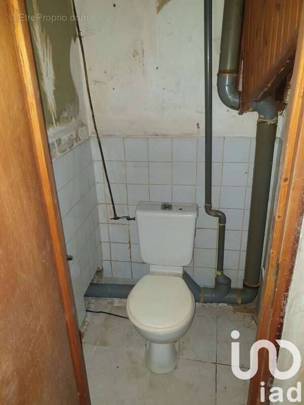 Maison 287 m² à Villefranche-Du-Queyran  - photo 7