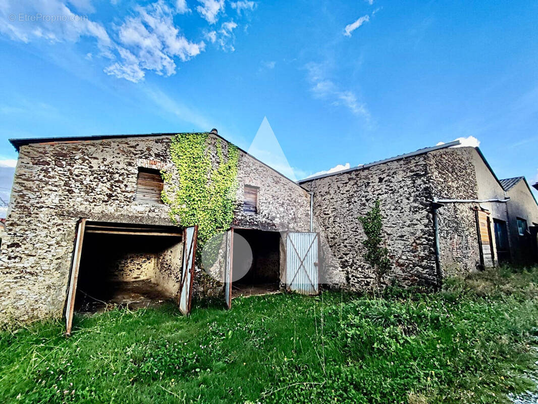 Maison à LA POMMERAYE