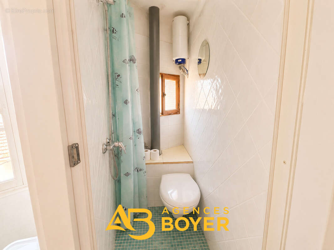 Studio au cœur de Bandol   Résidence avec ascenseur - photo 6