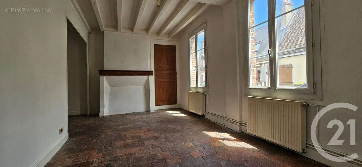 Maison à DROUE