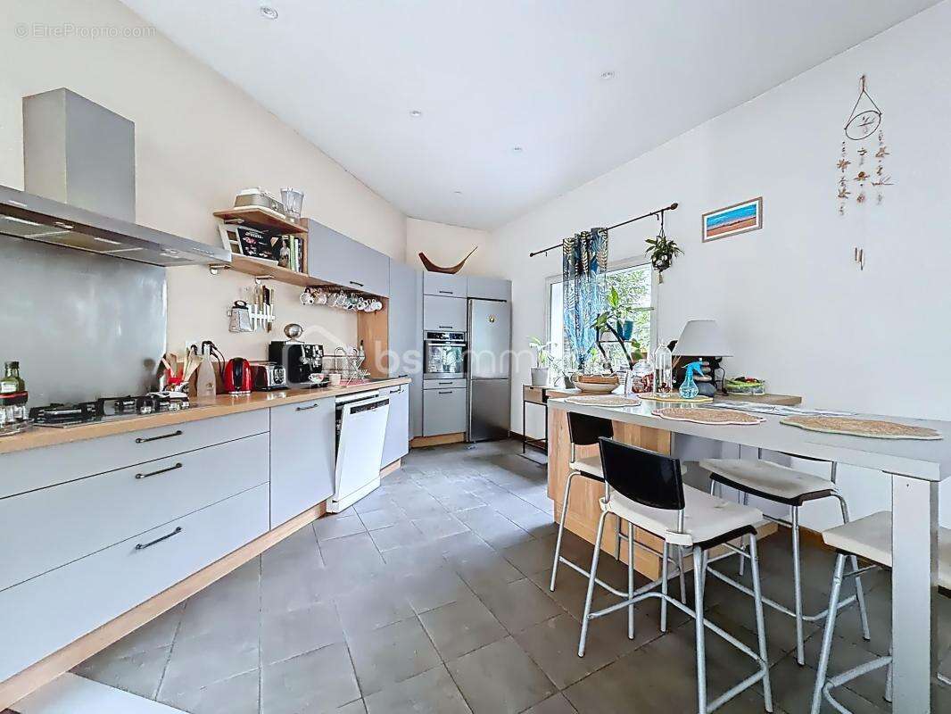 Appartement à SAINT-MARTIN-D&#039;HERES