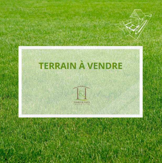 Terrain à CORBIERES