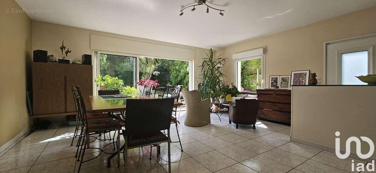 Photo 2 - Maison à NOISEAU