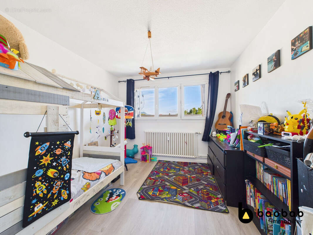 Appartement à LA MOTTE-SERVOLEX