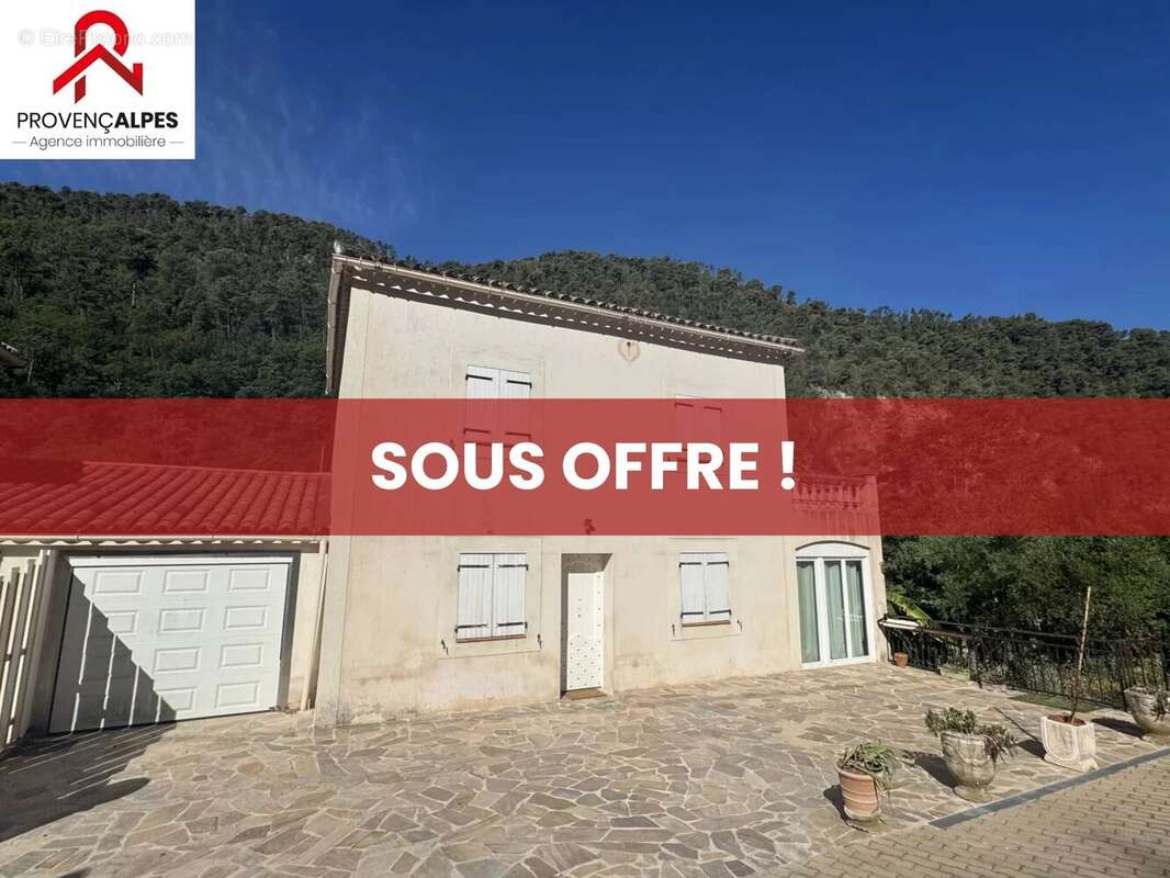 Maison à L&#039;ESCARENE