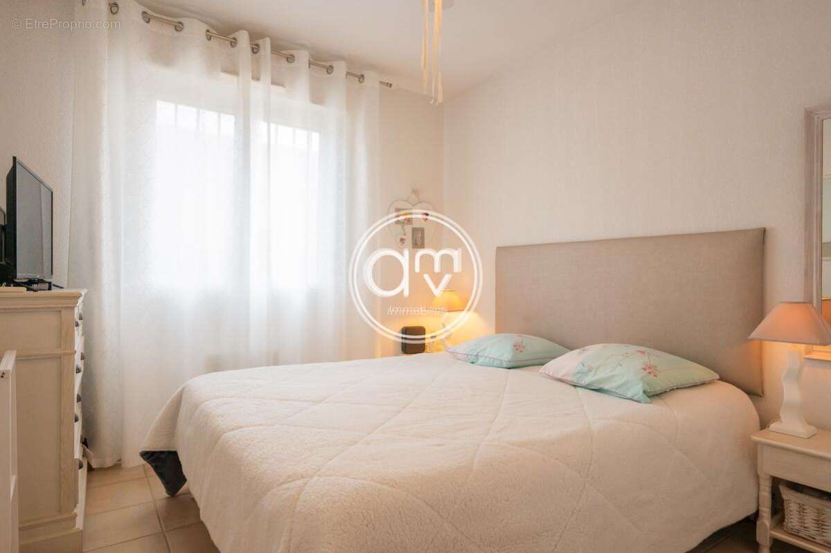 Appartement à BORMES-LES-MIMOSAS