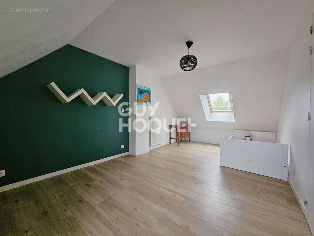 Maison à SAINTE-LUCE-SUR-LOIRE