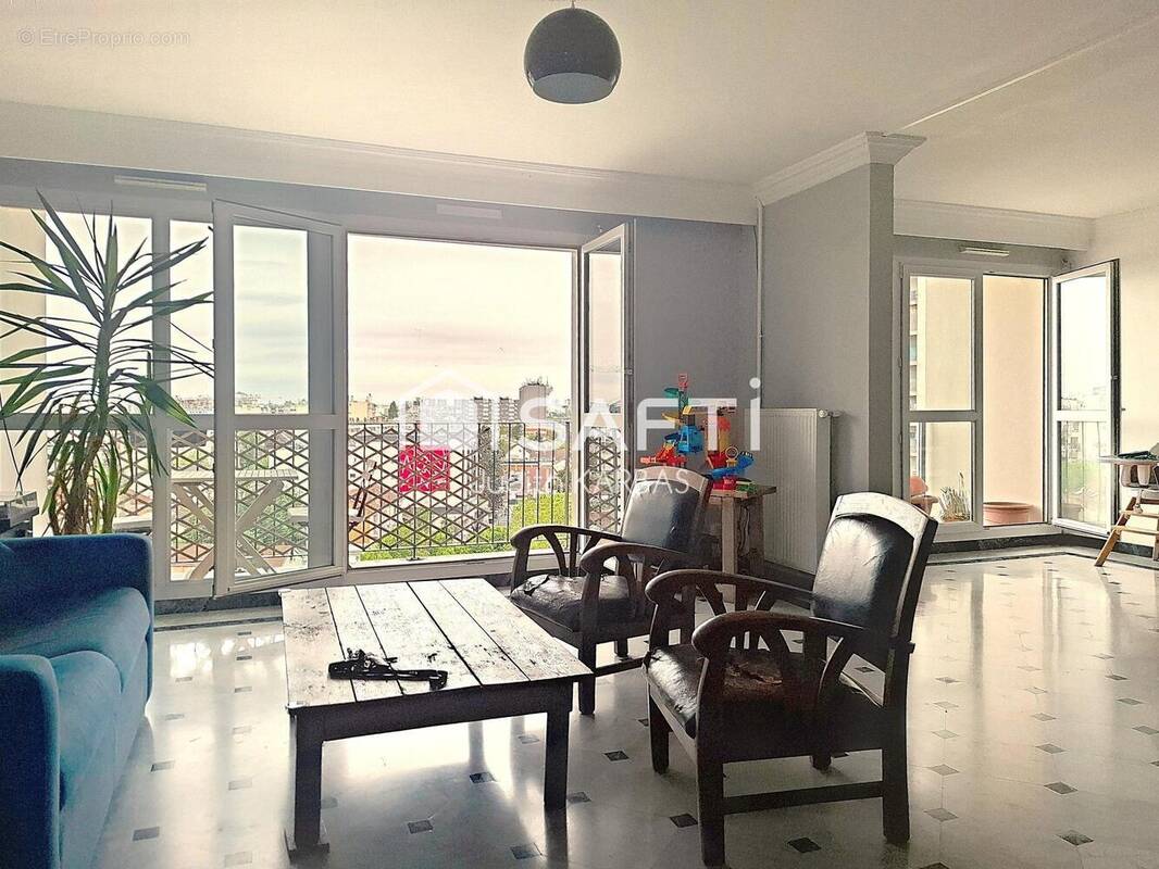 Photo 1 - Appartement à ROSNY-SOUS-BOIS