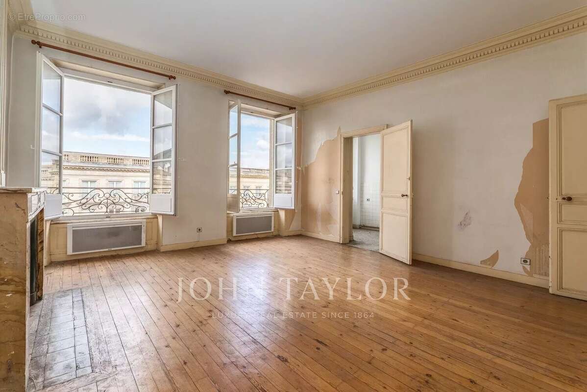 Appartement à BORDEAUX