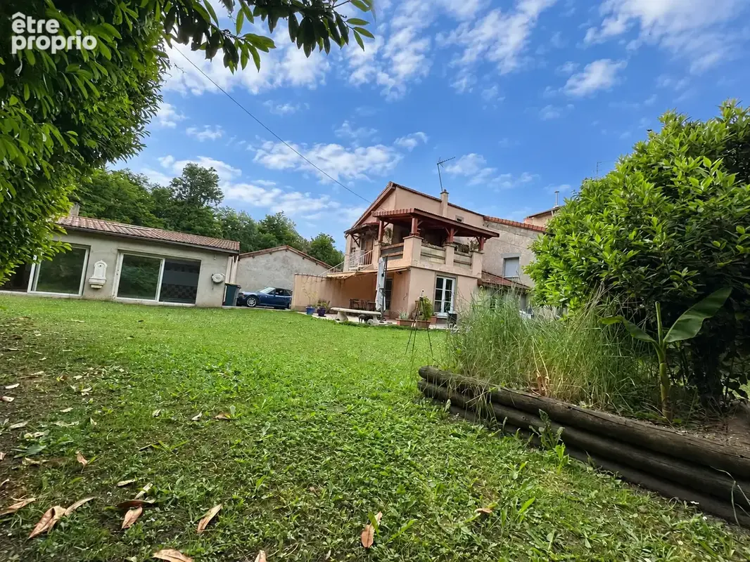 Photo Maison à Firminy au prix de 357 000€