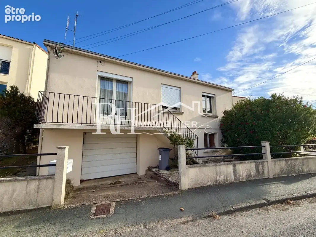 Photo Maison à La Roche-Sur-Yon au prix de 169 000€