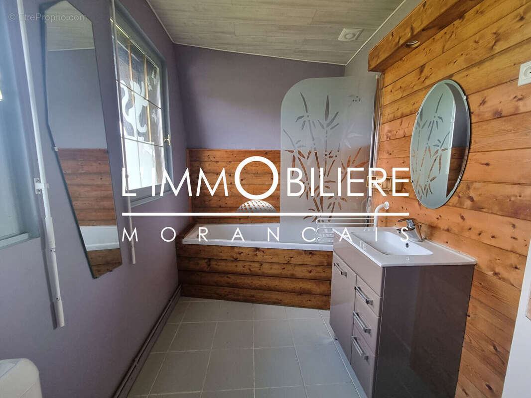 Maison à FONTAINE-LE-BOURG