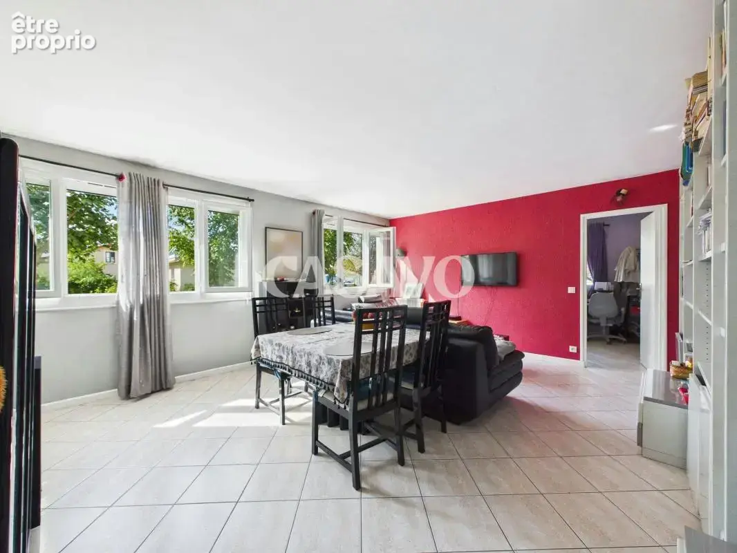Vente Appartement 3 pièces de 64m² - 94500 Champigny-sur-Marne - photo 3