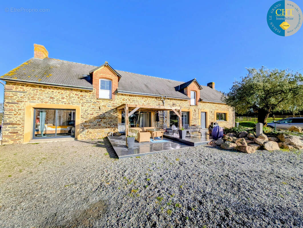 Maison à LES BRULAIS