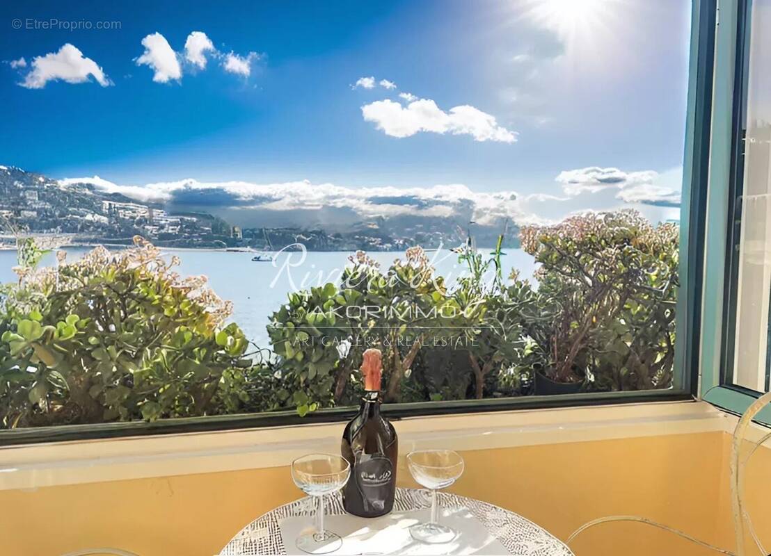 Appartement à VILLEFRANCHE-SUR-MER