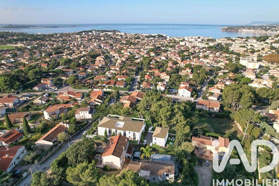 Photo 2 - Appartement à SIX-FOURS-LES-PLAGES