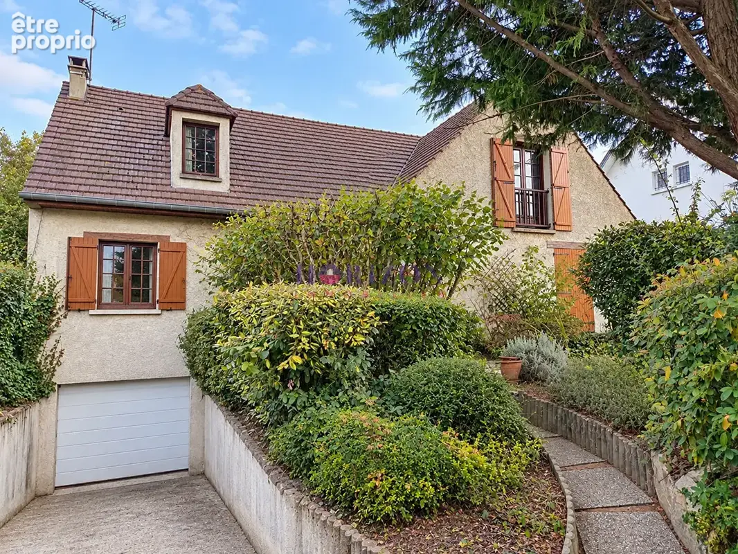 Photo Maison à Orry-La-Ville au prix de 424 000€