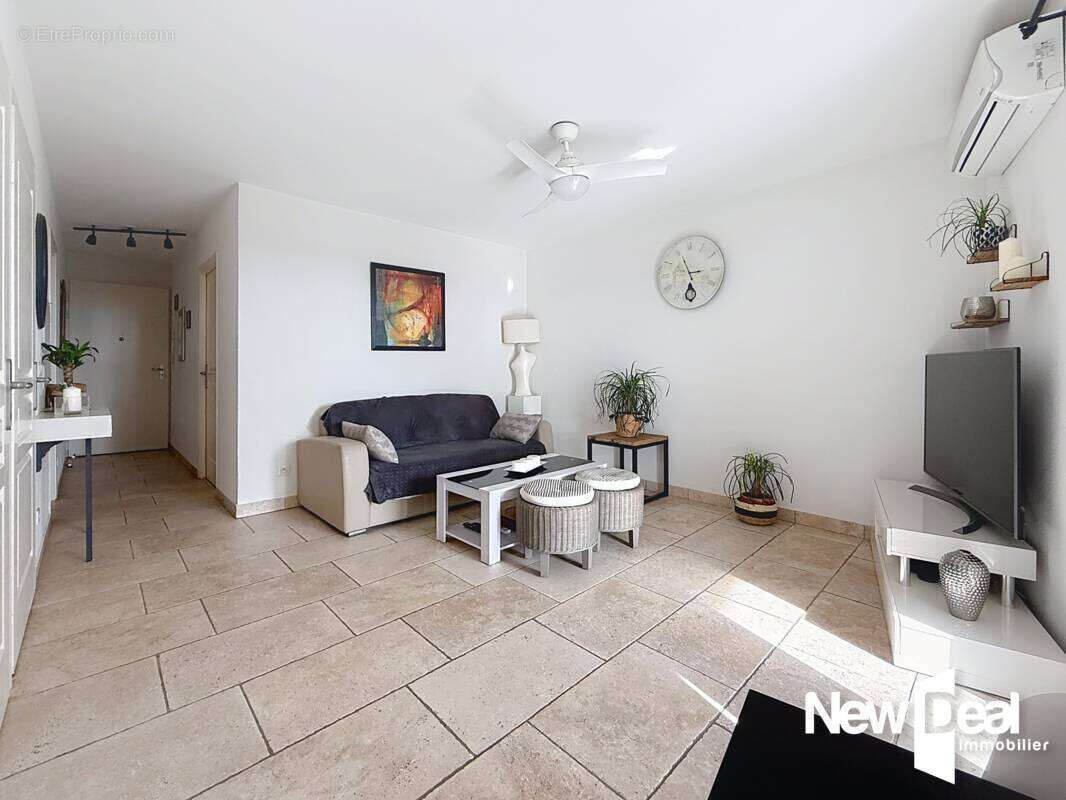 Appartement à MONTAUROUX