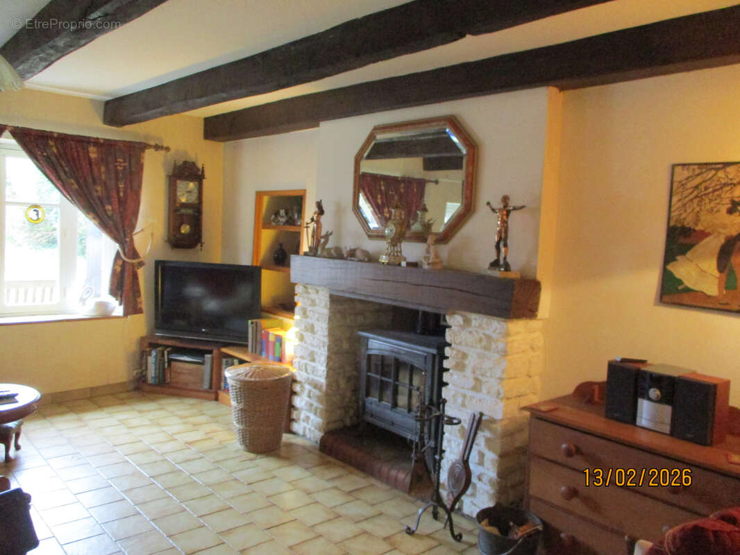 Ensemble immobilier de deux maisons. - photo 6