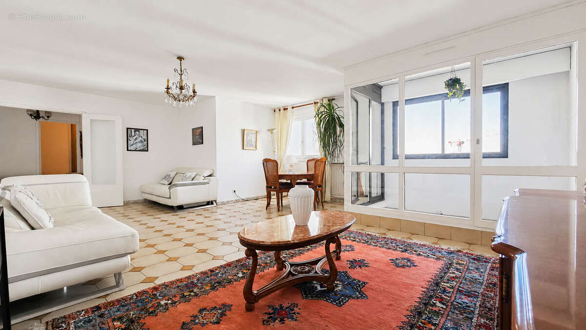 Appartement à VITRY-SUR-SEINE